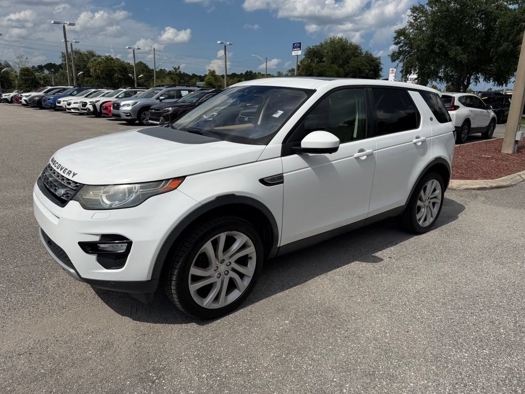 Used 2017 Land Rover Discovery Sport HSE AWD/4WD image 11