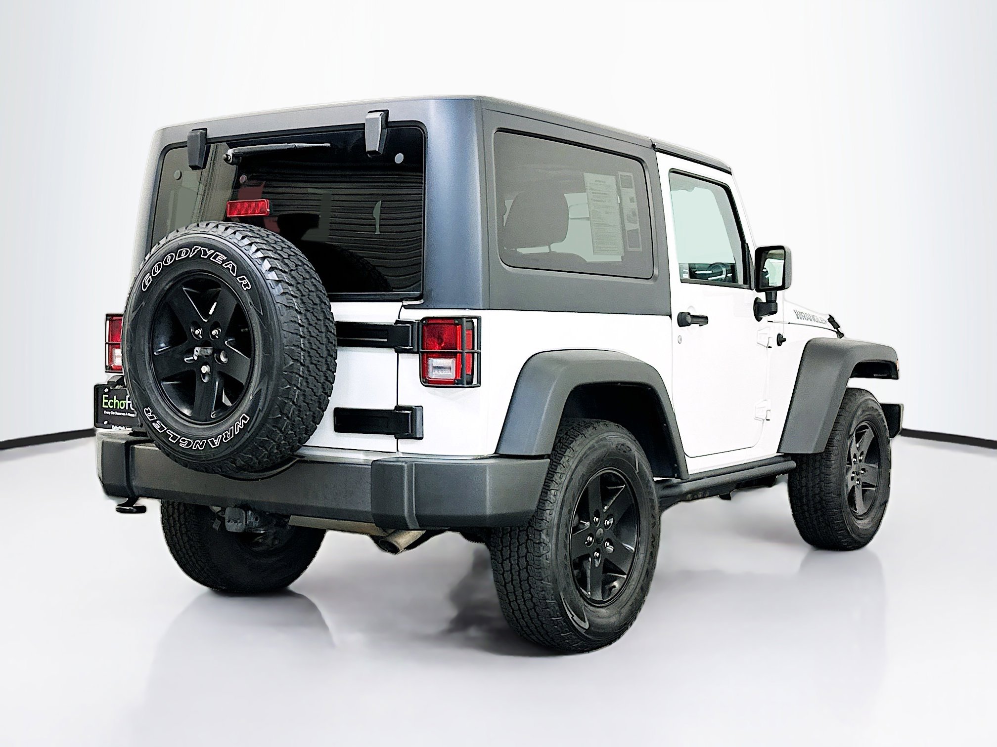 Used 2016 Jeep Wrangler Sport image 9