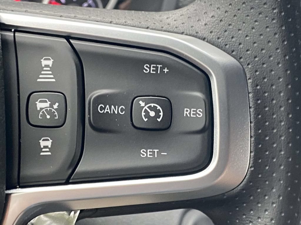 New 2026 RAM 2500 Tradesman AWD/4WD image 27