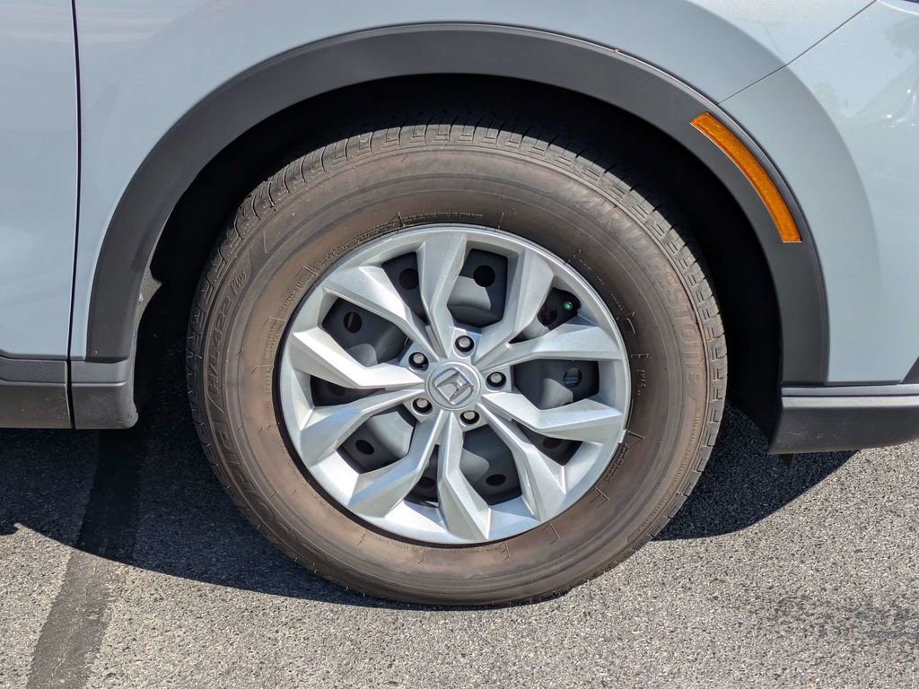 Used 2026 Honda CR-V LX image 11