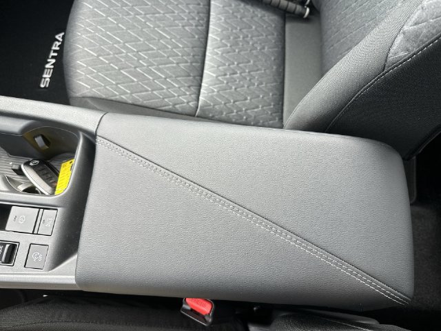New 2026 Nissan Sentra SV w/ Floor Mat Package FWD image 30