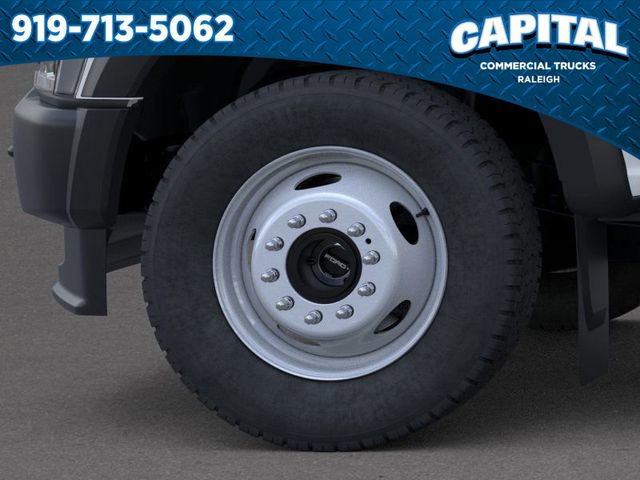 New 2026 Ford F550 4x4 Supercab Super Duty image 19