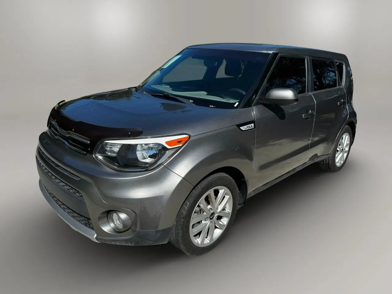 Used 2017 Kia Soul + FWD image 6