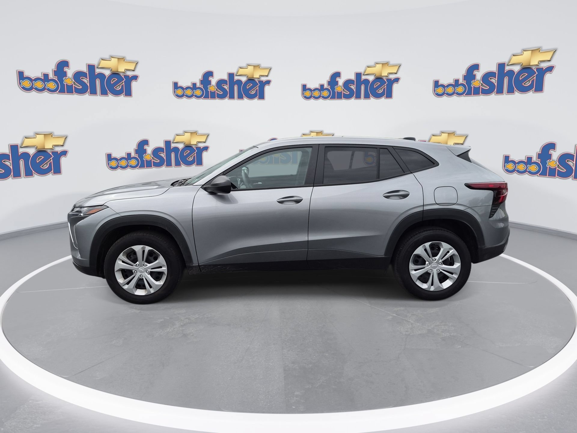 Certified 2026 Chevrolet Trax LS w/ Driver Confidence Package FWD image 5