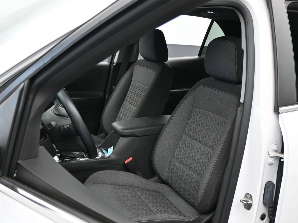 Used 2023 Chevrolet Equinox LT image 10