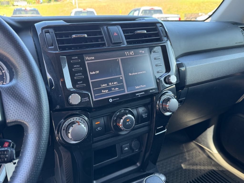 Used 2020 Toyota 4Runner TRD Off-Road AWD/4WD image 23