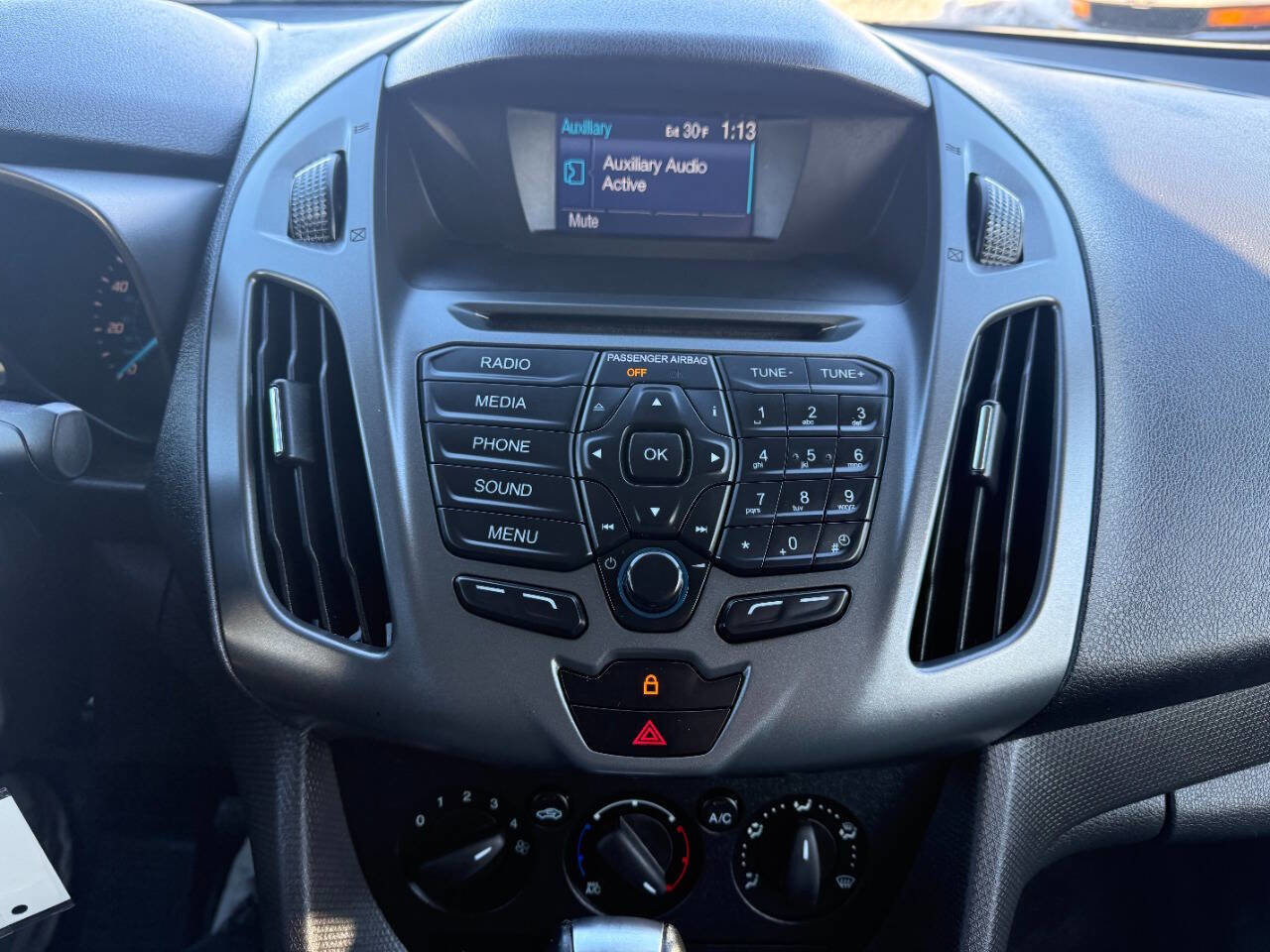 Used 2015 Ford Transit Connect XL image 17