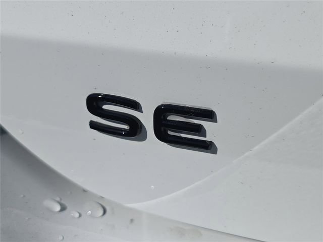 New 2026 Volkswagen Taos SE AWD/4WD image 6