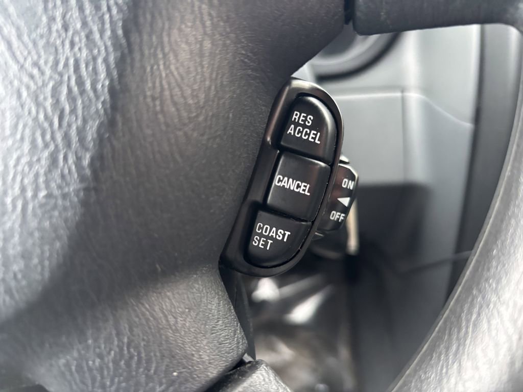 Used 2003 Nissan Xterra XE w/ Power Pkg image 15