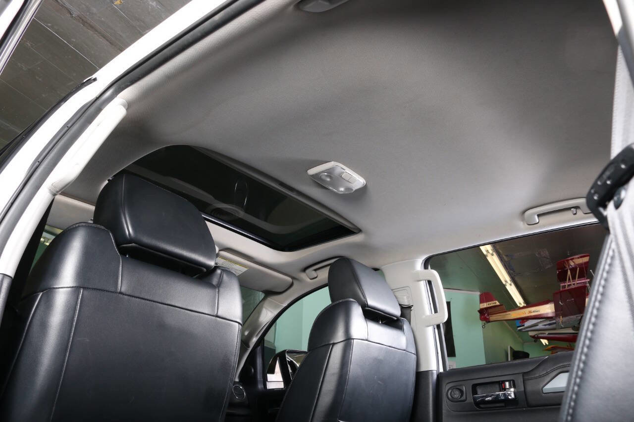 Used 2016 Toyota Tundra Platinum RWD image 46