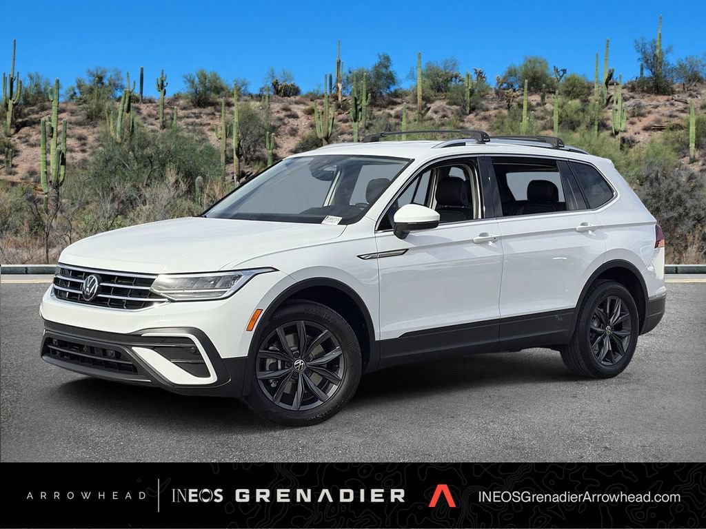Used 2022 Volkswagen Tiguan SE AWD/4WD image 1