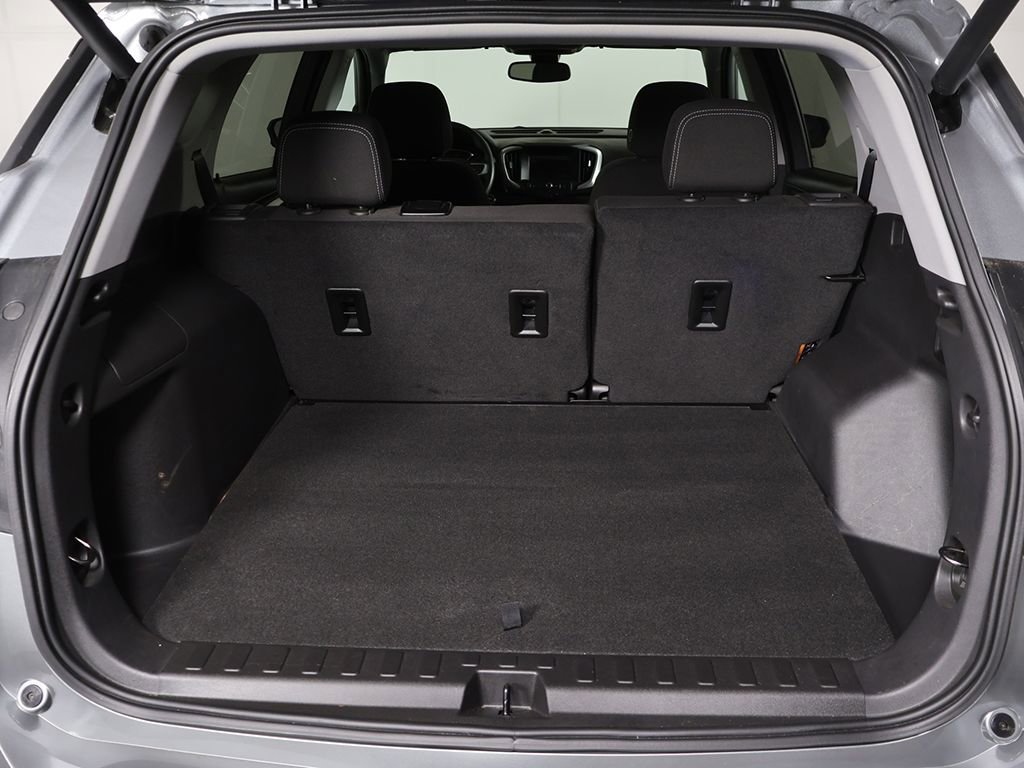 Used 2023 GMC Terrain SLE w/ Driver Convenience Package FWD image 15