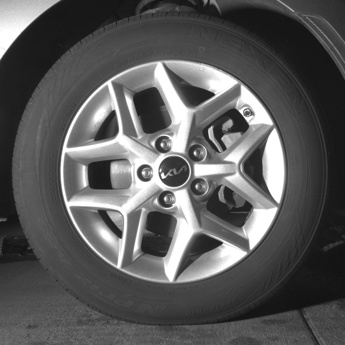 Used 2025 Kia Soul LX w/ LX Technology Package image 17