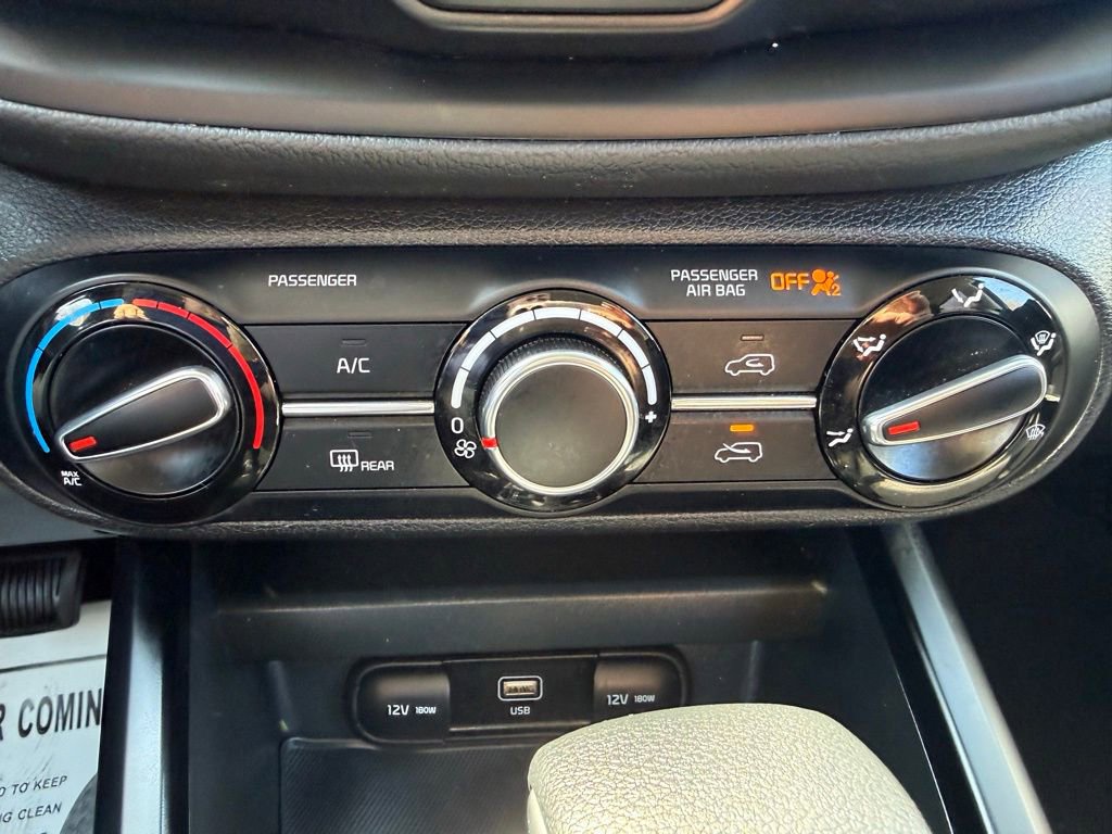 Used 2024 Kia Soul LX w/ Option Group 015 image 24