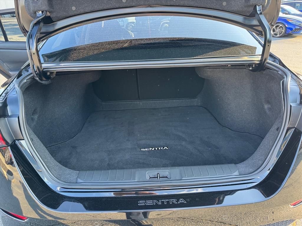 Certified 2024 Nissan Sentra S FWD image 10