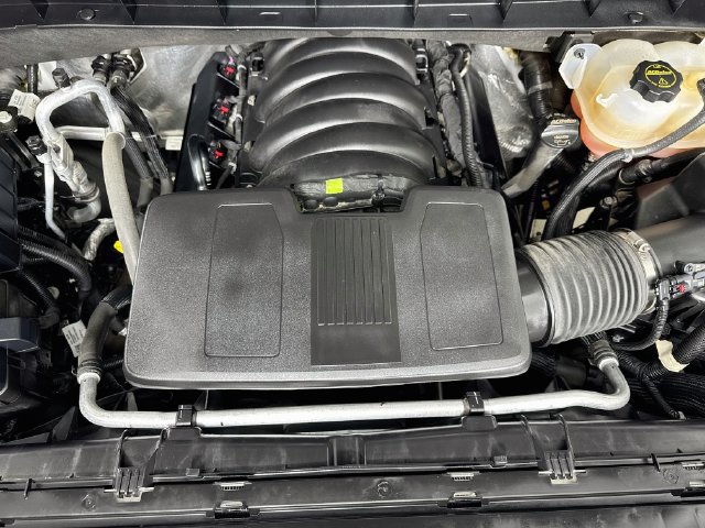 Used 2025 GMC Sierra 1500 SLT AWD/4WD image 30