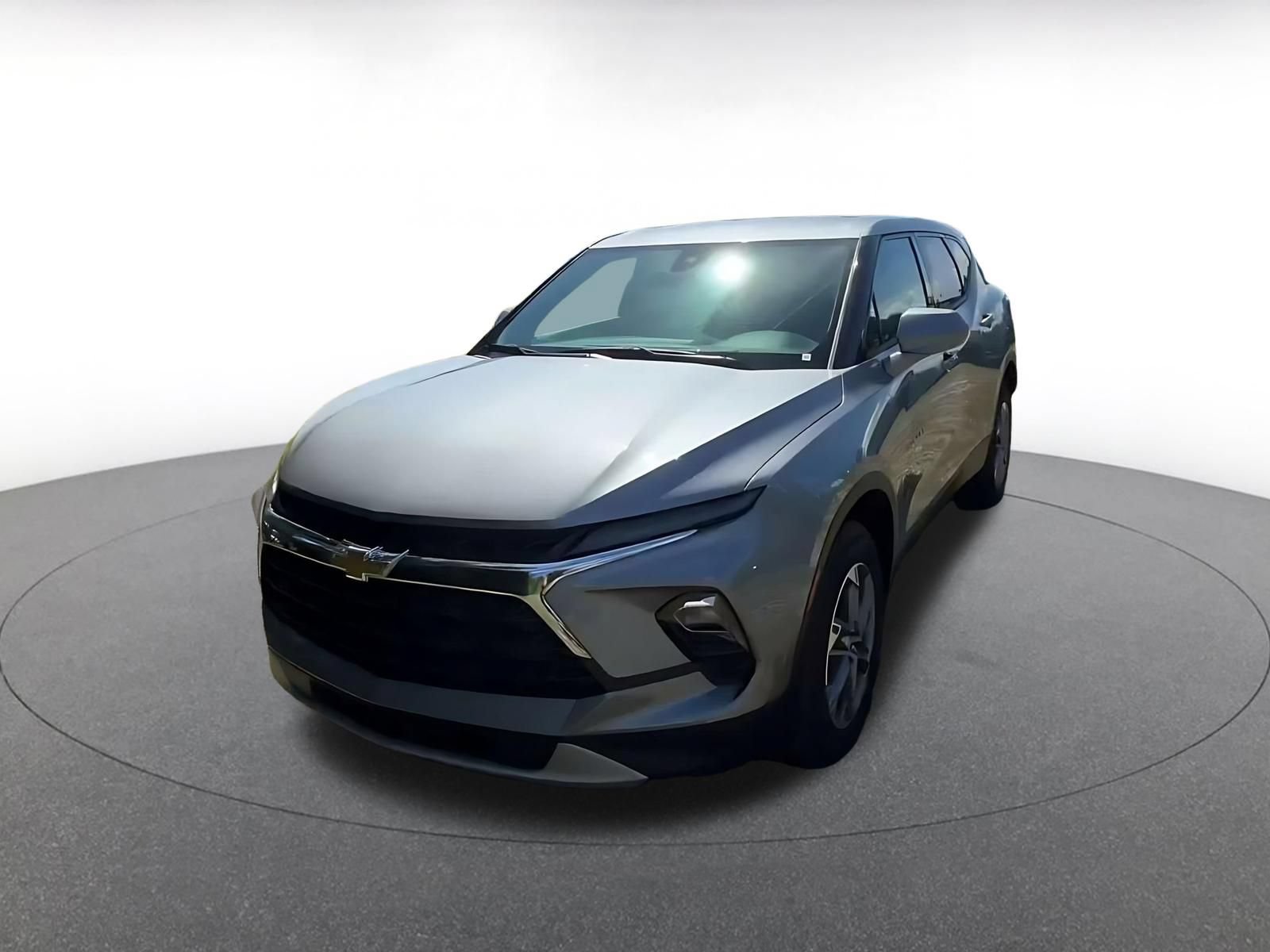 Used 2026 Chevrolet Blazer LT FWD image 6