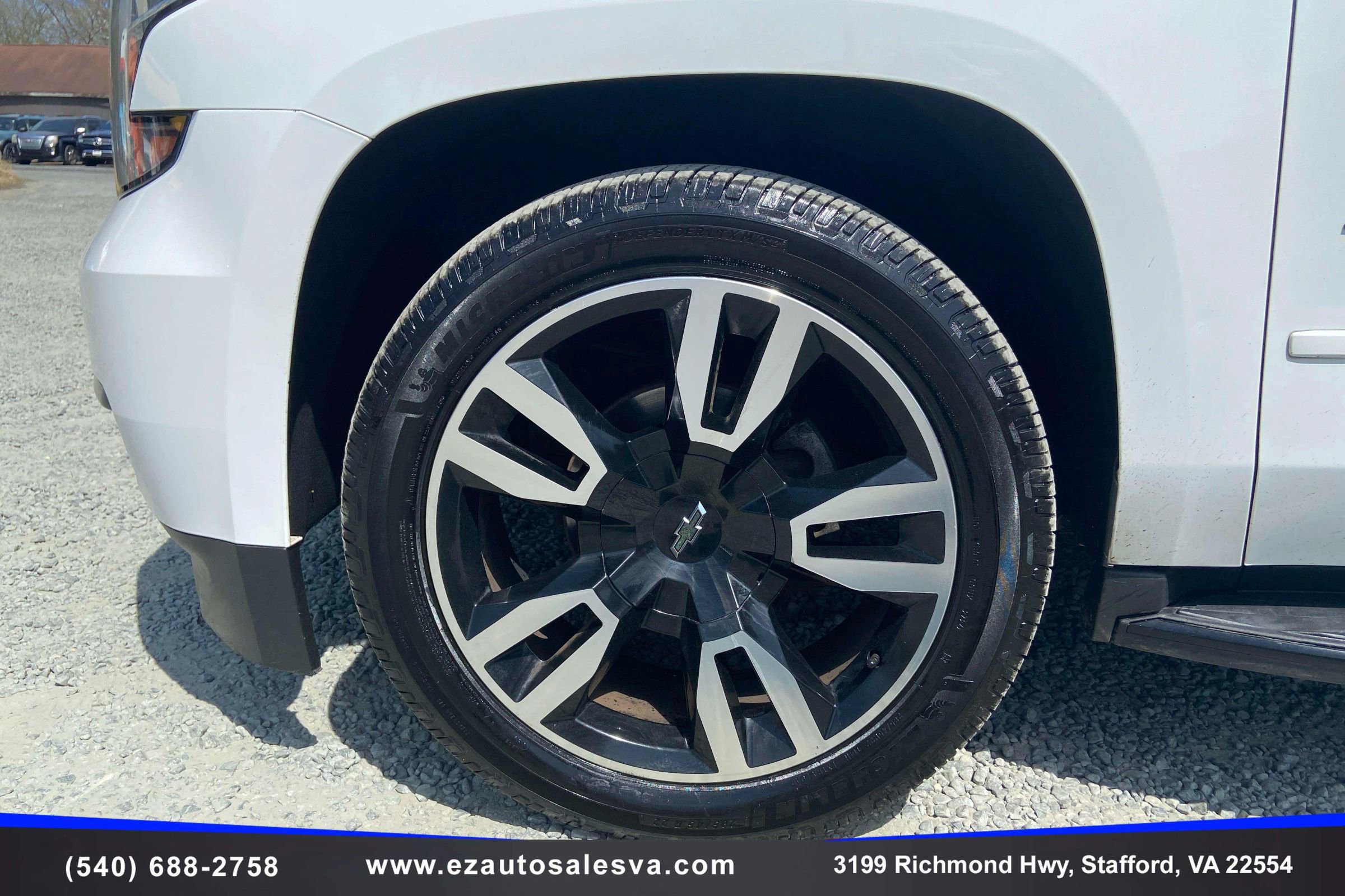 Used 2018 Chevrolet Tahoe Premier w/ RST Edition image 10