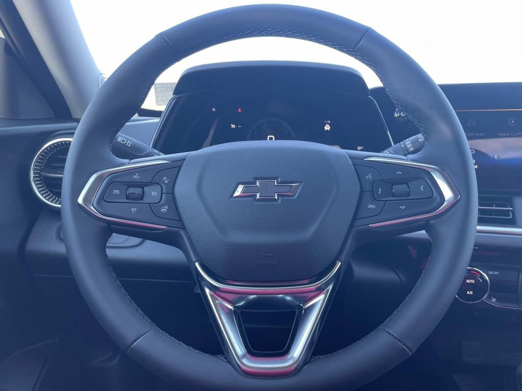 New 2026 Chevrolet Trax ACTIV FWD image 24