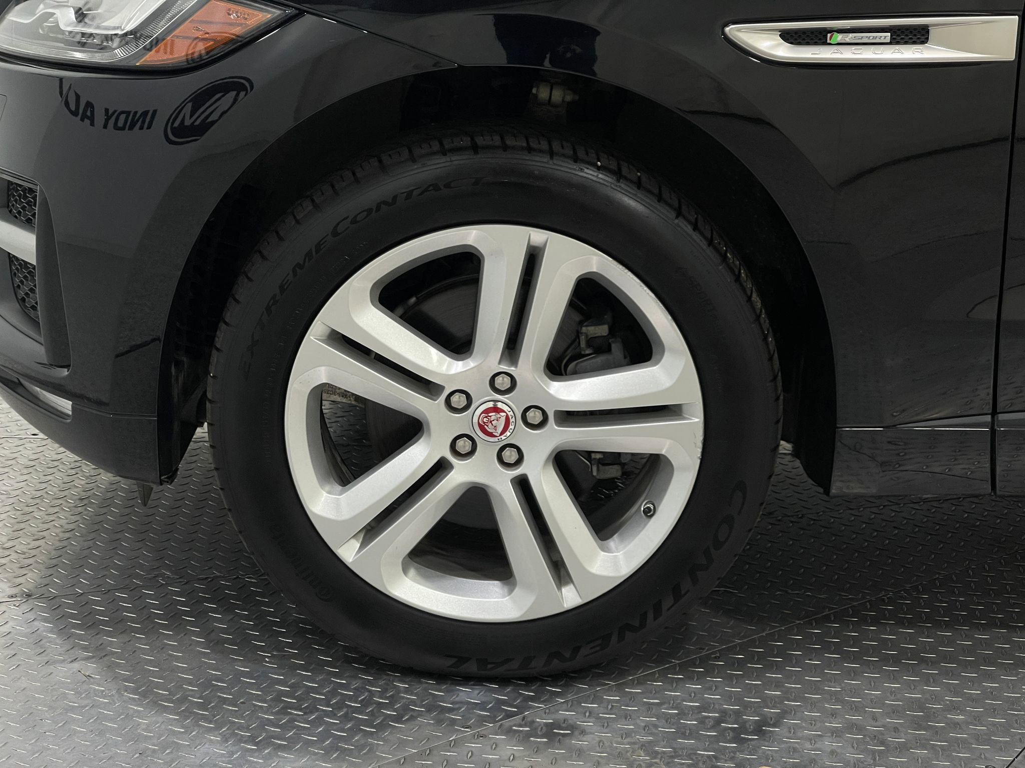 Used 2017 Jaguar F-PACE R-Sport AWD/4WD image 35
