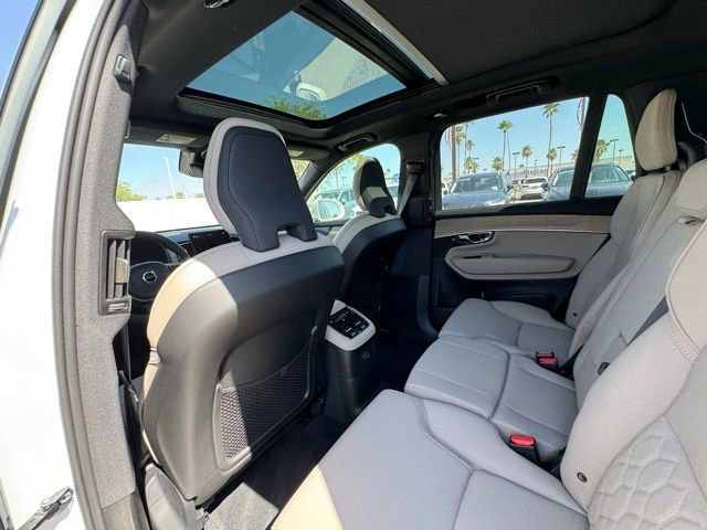 New 2026 Volvo XC90 T8 Plus image 19