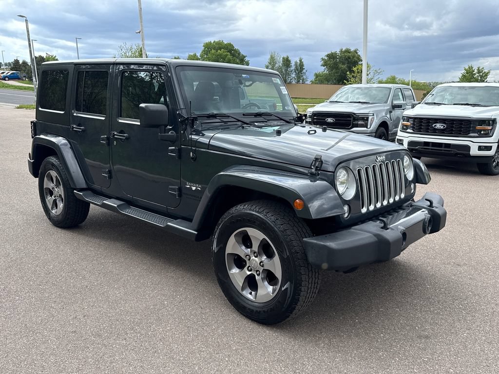 Used 2016 Jeep Wrangler Unlimited Sahara w/ Connectivity Group AWD/4WD image 1