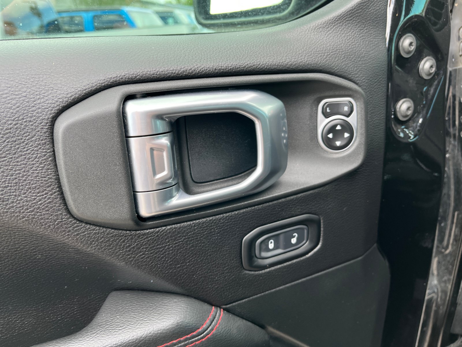 Used 2020 Jeep Gladiator Rubicon AWD/4WD image 17