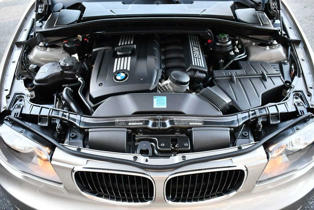 Used 2011 BMW 128i Convertible image 69