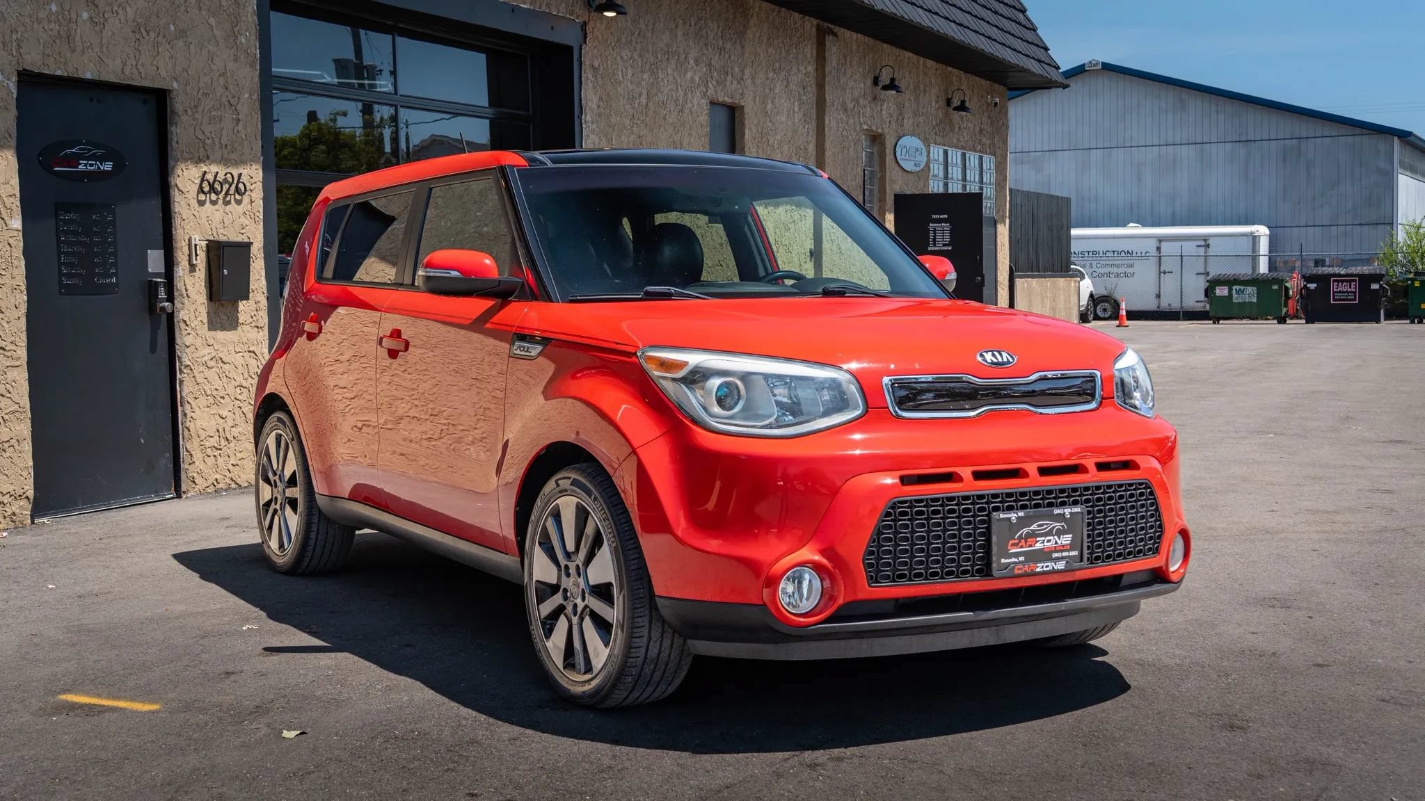 Used 2015 Kia Soul ! w/ Sun & Sound Package FWD image 4