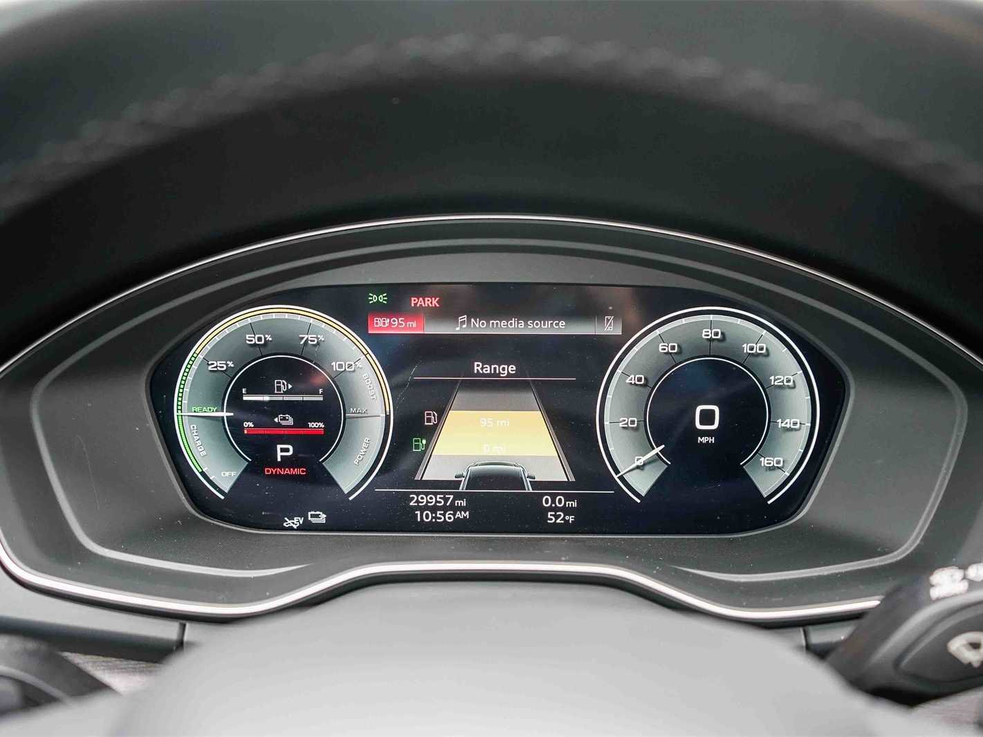 Used 2023 Audi Q5 e Premium Plus w/ Premium Plus Package image 25