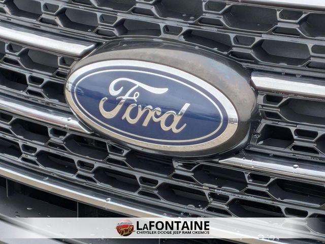 Used 2022 Ford Explorer XLT w/ Equipment Group 202A image 9