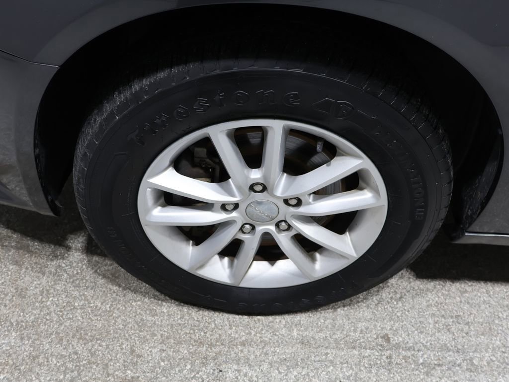 Used 2016 Dodge Grand Caravan SXT image 8