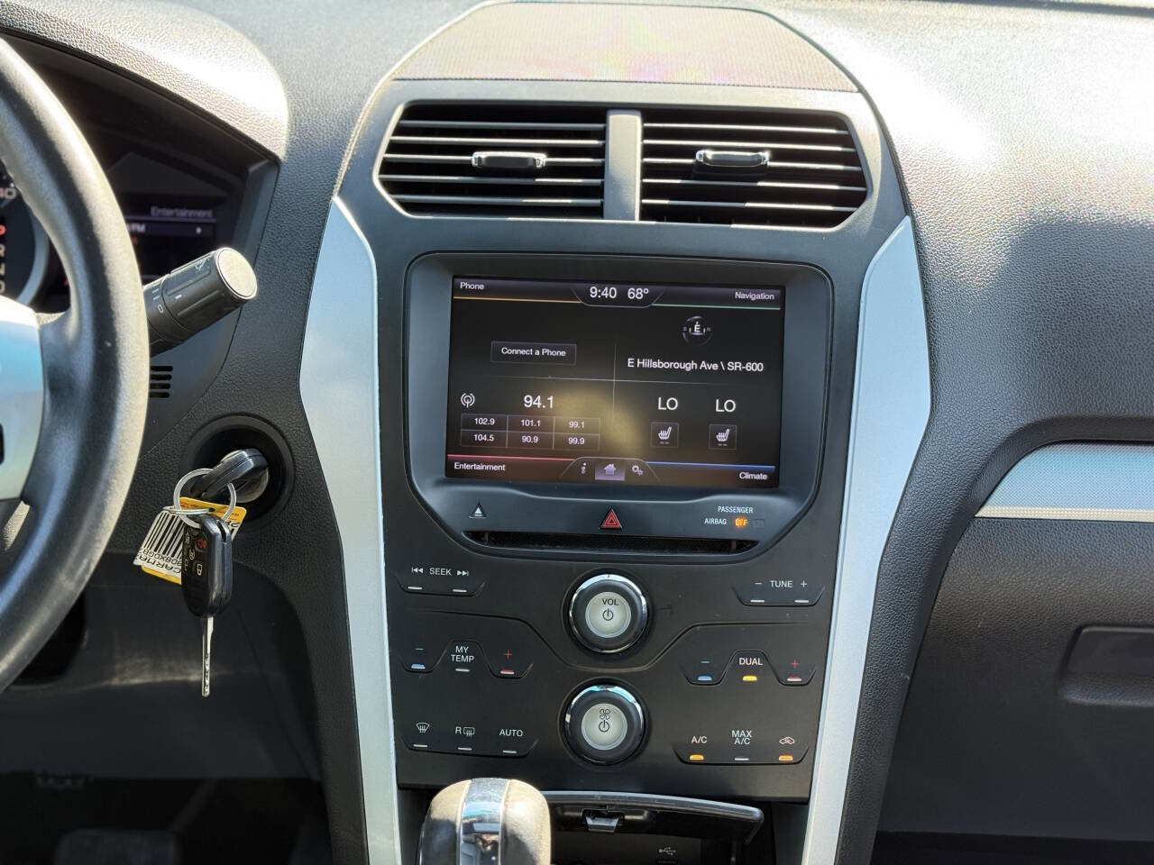 Used 2013 Ford Explorer XLT AWD/4WD image 17