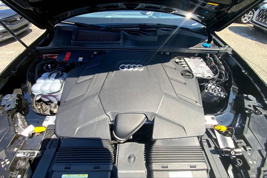 Certified 2025 Audi Q7 3.0T Prestige w/ Prestige Package image 30
