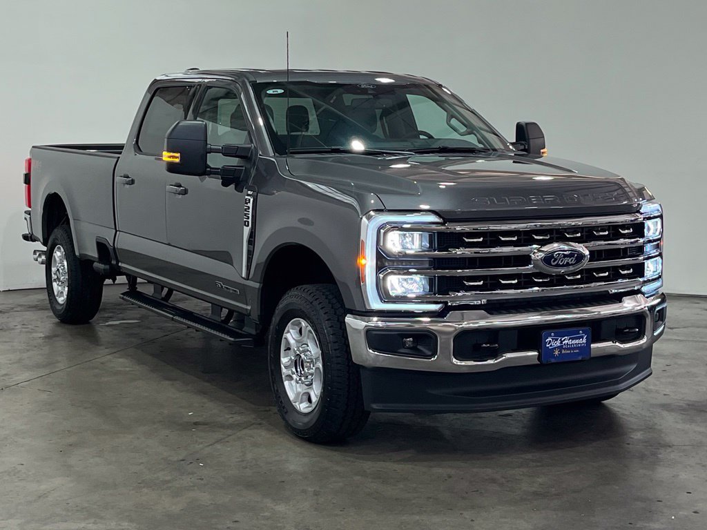 New 2026 Ford F250 XLT w/ XLT Premium Package AWD/4WD image 8