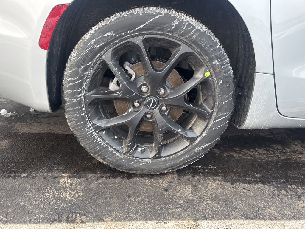 New 2026 Chrysler Pacifica Limited w/ S Appearance Package image 49