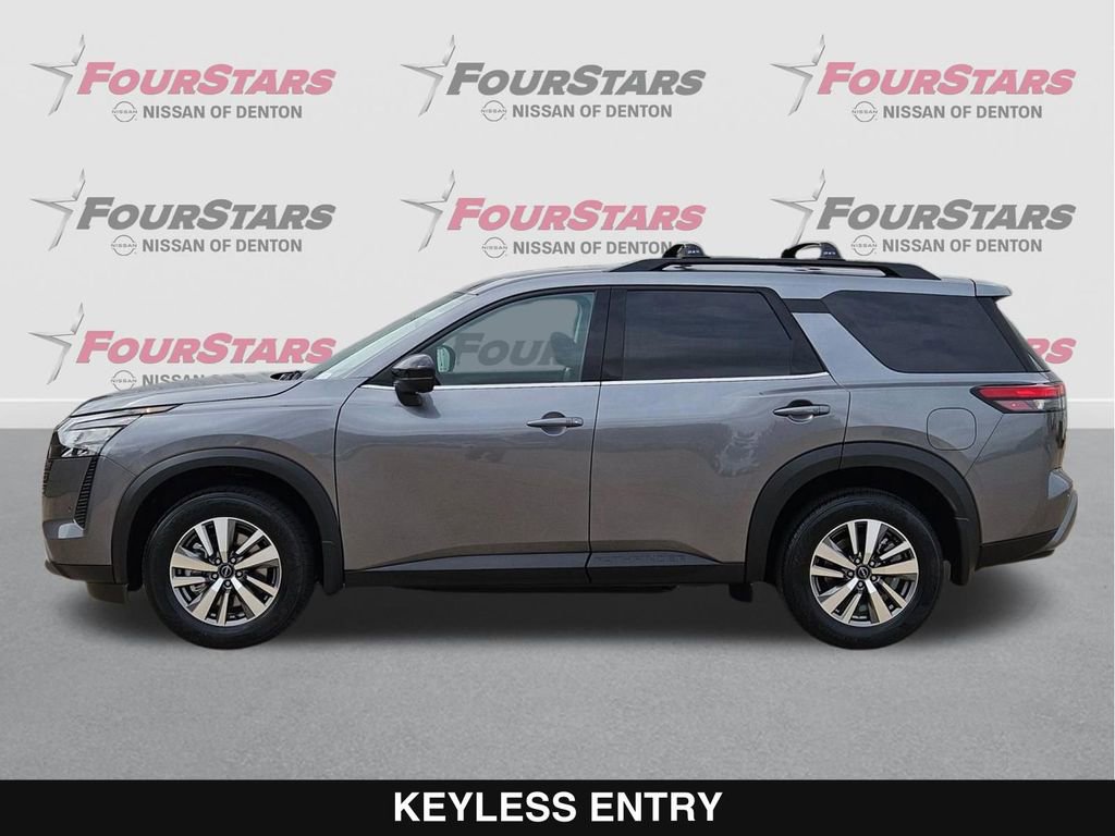 New 2026 Nissan Pathfinder SL image 8