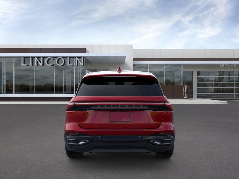 New 2026 Lincoln Nautilus Premier AWD/4WD image 5