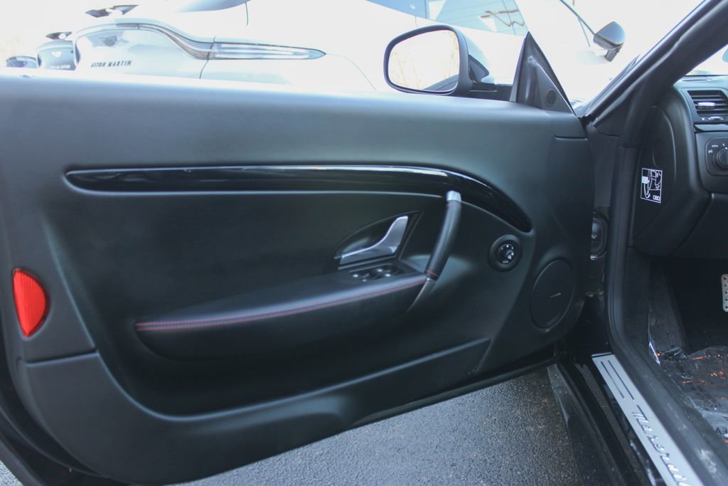 Used 2018 Maserati GranTurismo Sport image 9