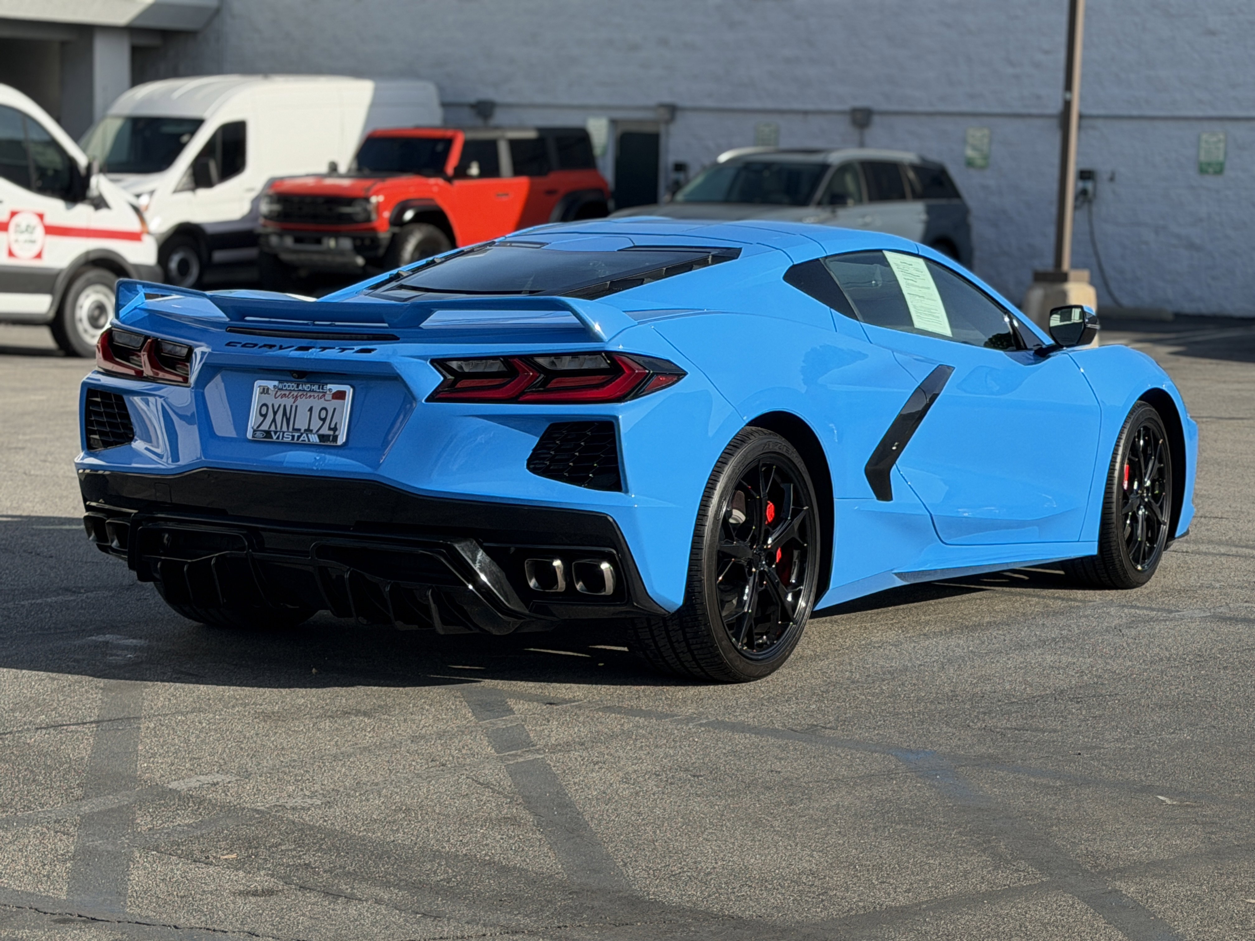 Used 2023 Chevrolet Corvette Stingray Coupe w/ Z51 Performance Package RWD image 10