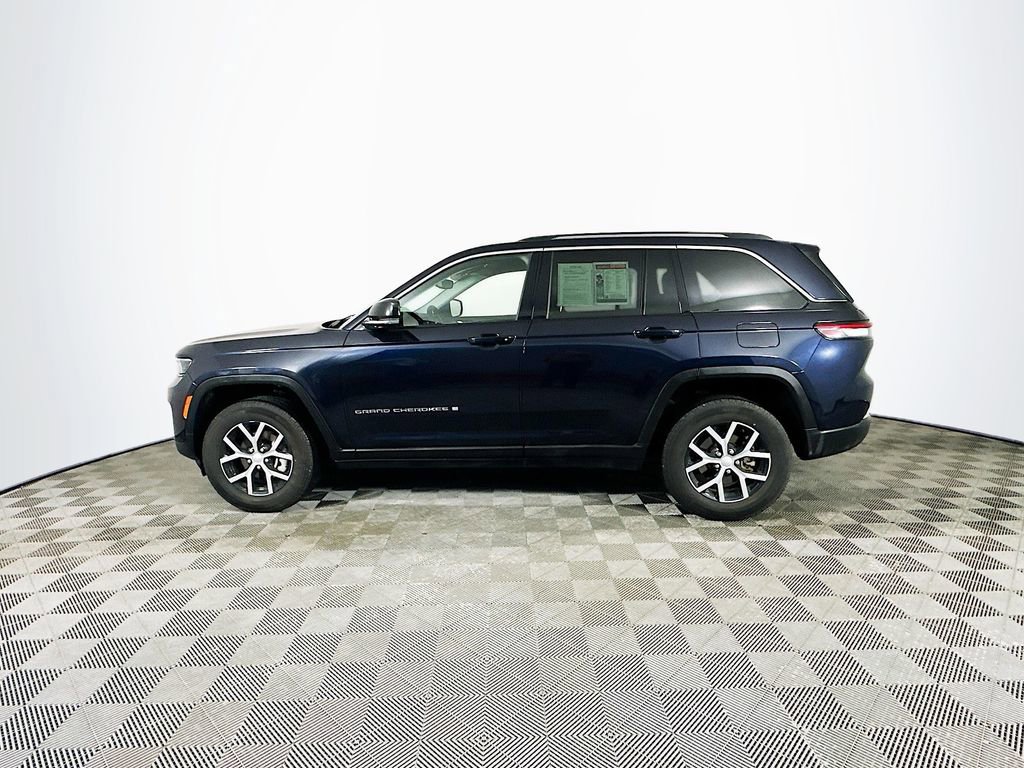 Certified 2023 Jeep Grand Cherokee Limited image 7