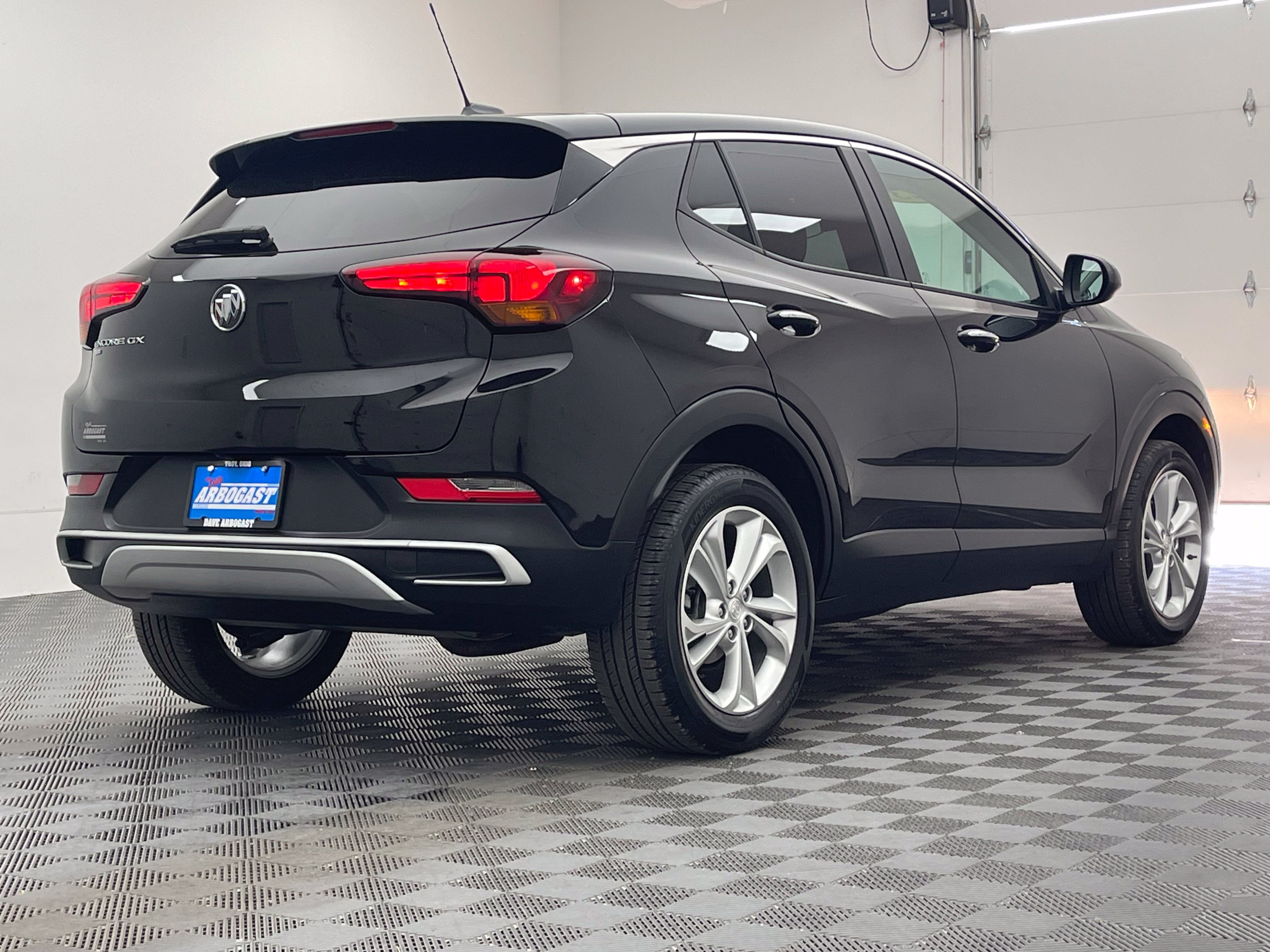 Used 2023 Buick Encore GX Preferred w/ Cold Weather Comfort Package AWD/4WD image 7