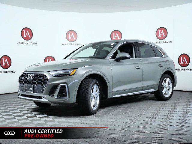 Certified 2024 Audi Q5 e Premium Plus w/ Premium Plus Package AWD/4WD image 5