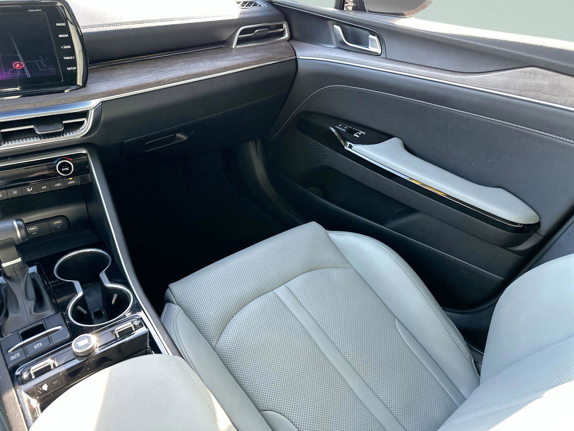 Used 2023 Kia K5 EX image 13