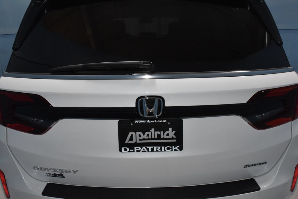 Used 2026 Honda Odyssey Touring image 32