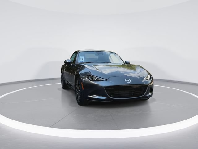 New 2026 MAZDA MX-5 Miata RF Grand Touring RWD image 3