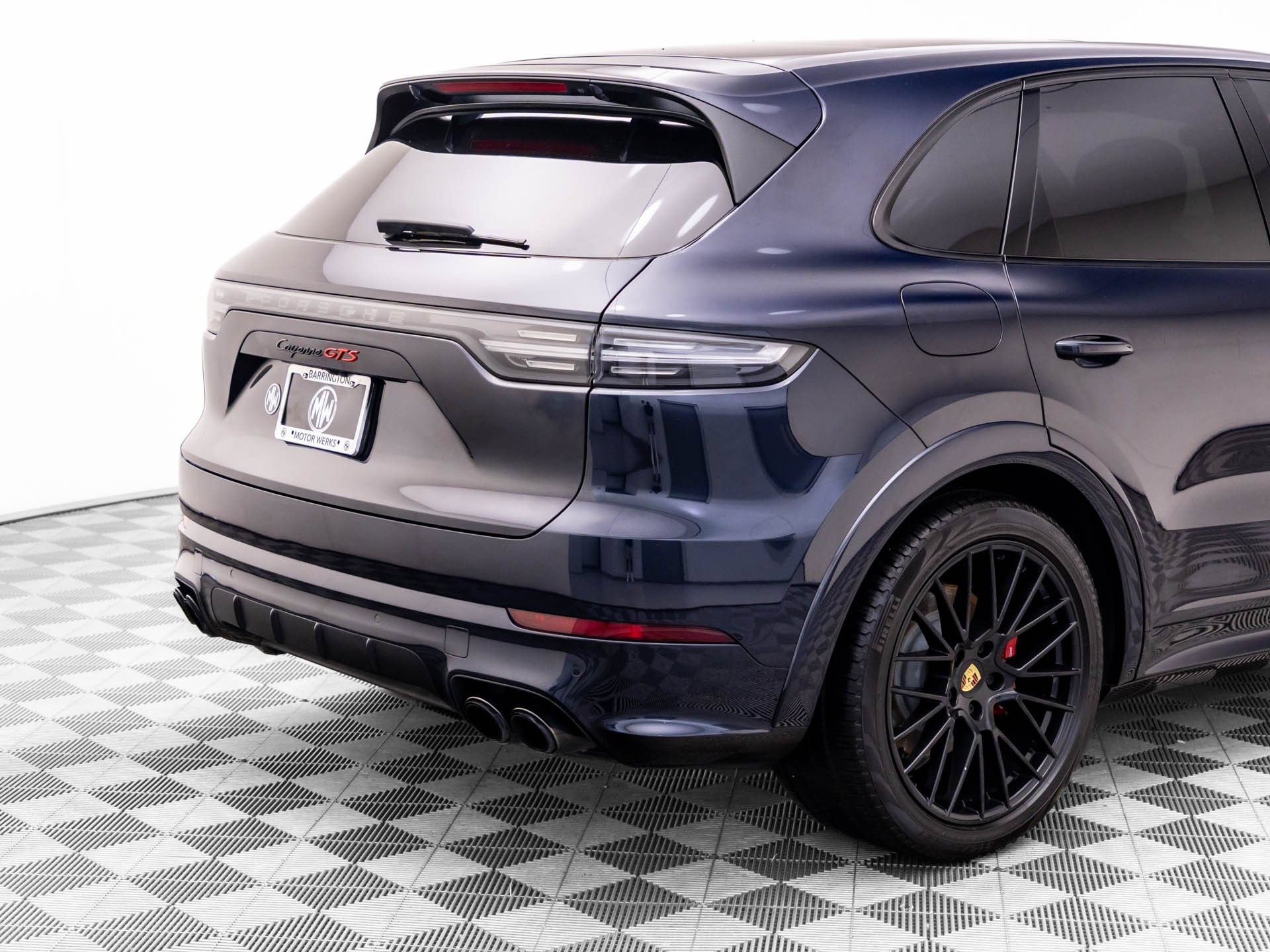 Used 2021 Porsche Cayenne GTS AWD/4WD image 34