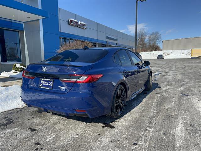 Used 2025 Toyota Camry XSE w/ Premium Plus Package image 7