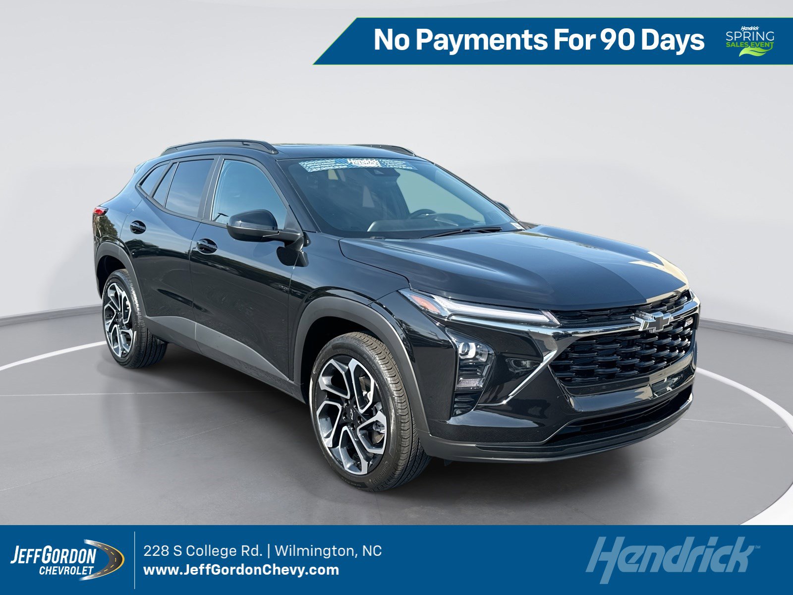 Used 2025 Chevrolet Trax RS w/ Sunroof Package image 1