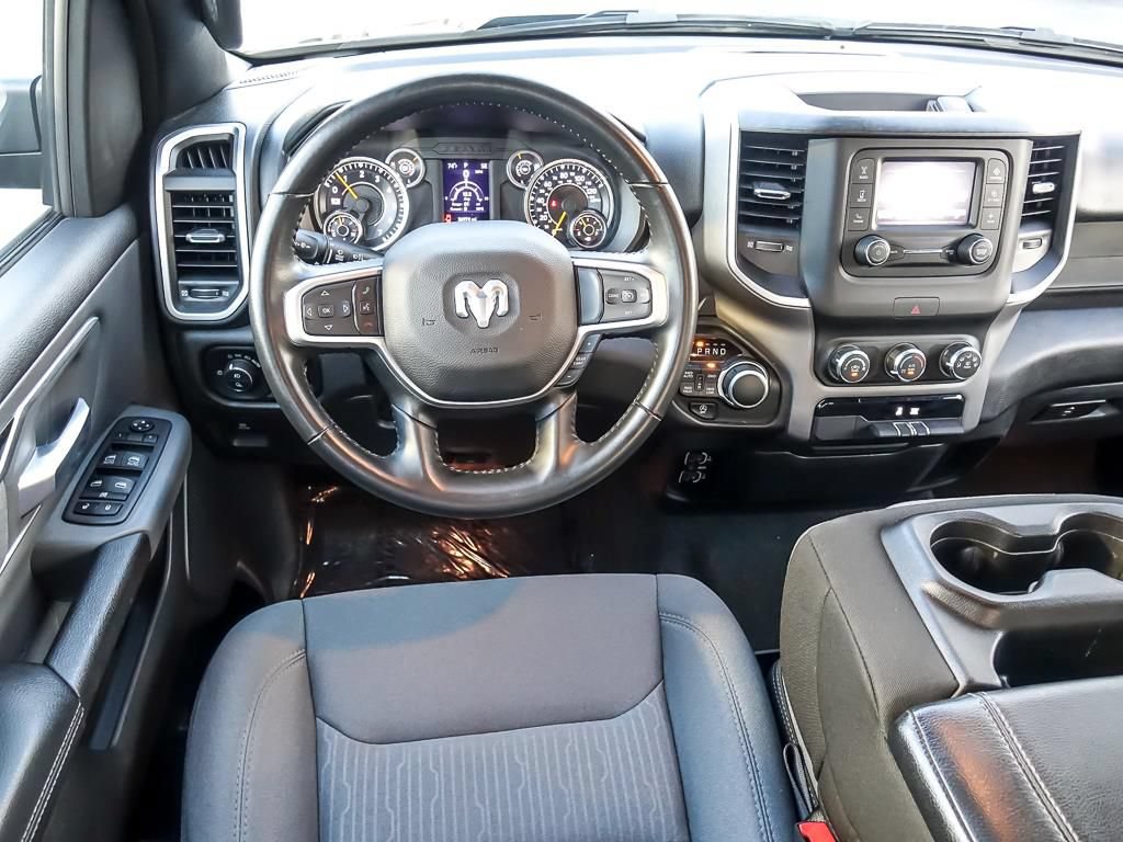 Used 2022 RAM 1500 Big Horn AWD/4WD image 13